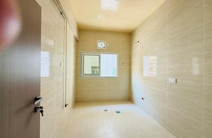 Apartment - 3 - 2 for rent in Al Mareija - Al Gharb - Sharjah
