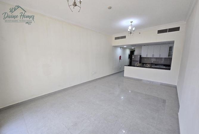 84087005 - Property Main Image