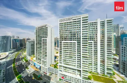 Apartment - 2 Bedrooms - 3 Bathrooms for sale in Waters Edge - Business Bay - Dubai