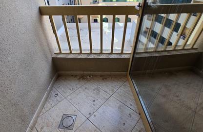 Apartment - 1 Bedroom - 1 Bathroom for rent in Dar Al Majaz - Jamal Abdul Nasser Street - Al Majaz - Sharjah Apartment - 1 Bedroom - 1 Bathroom for rent in Dar Al Majaz - Jamal Abdul Nasser Street - Al Majaz - Sharjah