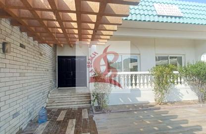 Villa - 3 - 2 for rent in Al Garhoud Villas - Al Garhoud - Dubai