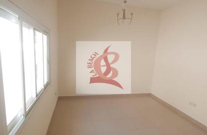 Villa - 3 - 2 for rent in Al Garhoud Villas - Al Garhoud - Dubai