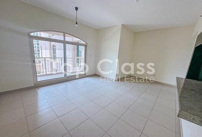 68274129 - Property Image 3