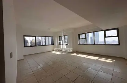 Apartment - 3 Bedrooms - 5 Bathrooms for rent in Executive Tower F - Executive Towers - Business Bay - Dubai