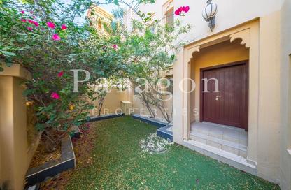 Villa - 4 Bedrooms - 3 Bathrooms for rent in Al Hamra Village Villas - Al Hamra Village - Ras Al Khaimah Villa - 4 Bedrooms - 3 Bathrooms for rent in Al Hamra Village Villas - Al Hamra Village - Ras Al Khaimah