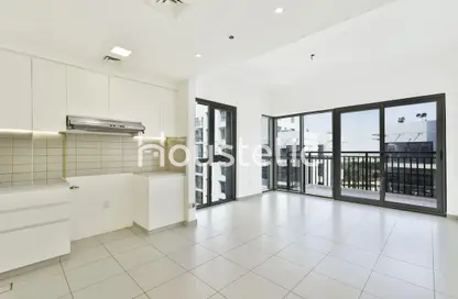 Apartment - 2 Bedrooms - 2 Bathrooms for sale in Zahra Breeze Apartments 2A - Zahra Breeze Apartments 2 - Zahra Breeze Apartments - Town Square - Dubai