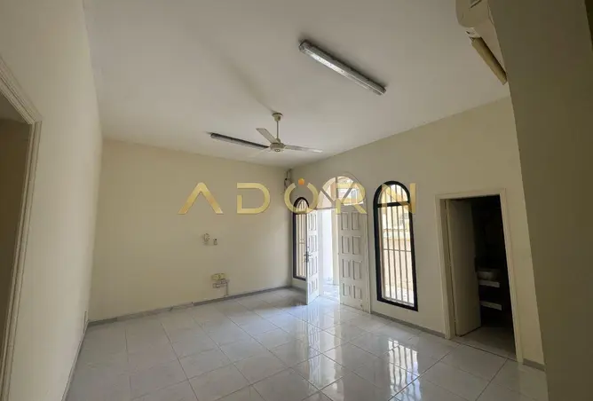 107739402 - Property Image 2