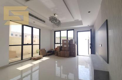 Villa - 5 - 7 for sale in Al Zaheya Gardens - Al Zahya - Ajman