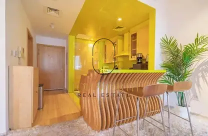 شقة - 1 حمام للايجار في برج وارف الغربي - الخليج التجاري - دبي شقة - 1 حمام للايجار في برج وارف الغربي - الخليج التجاري - دبي