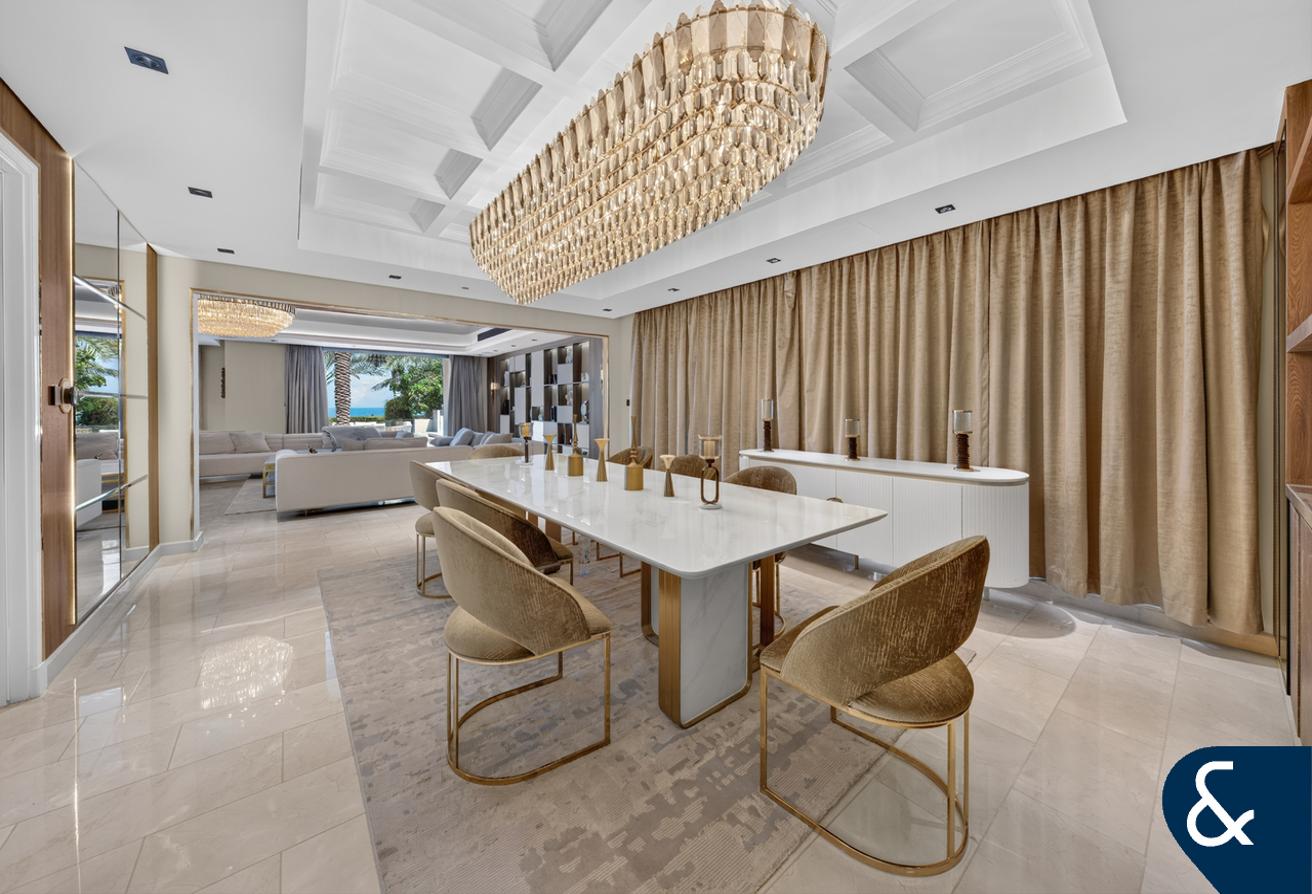 5 Beds | Furnished l Sea View | Upgraded photo 5