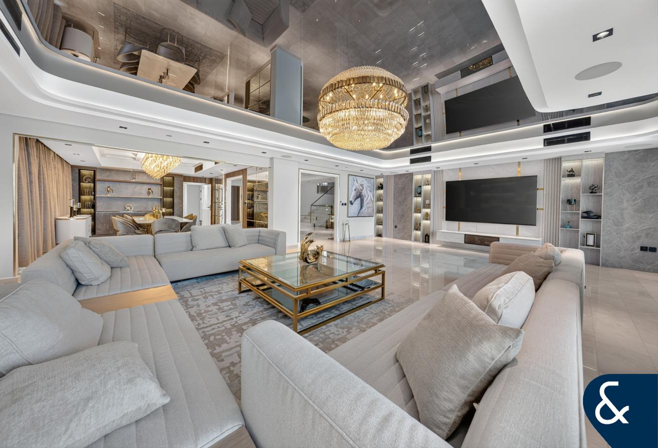 5 Beds | Furnished l Sea View | Upgraded photo 8