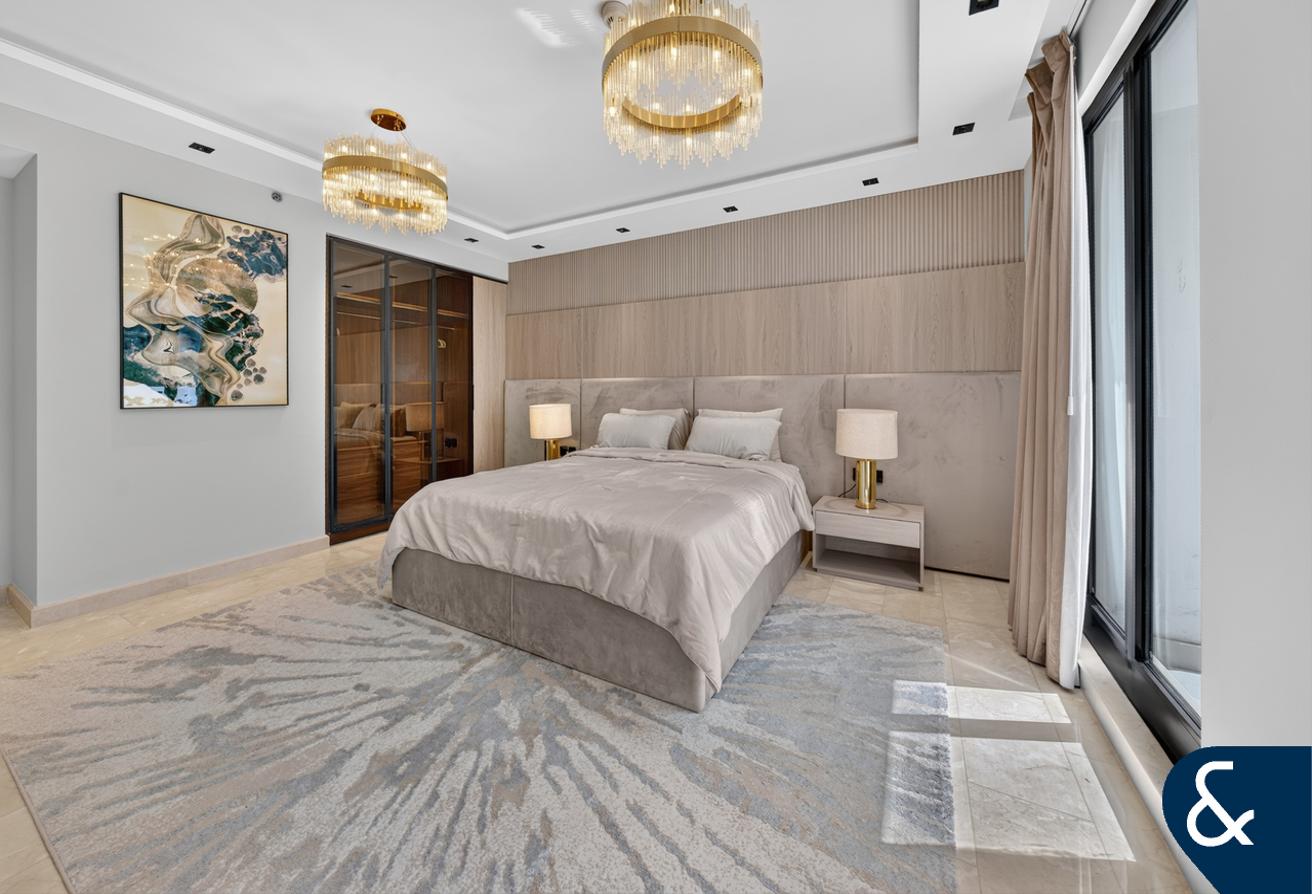 5 Beds | Furnished l Sea View | Upgraded photo 20