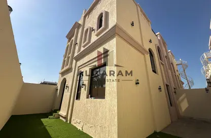 Townhouse - 4 Bedrooms - 5 Bathrooms for rent in Khuzam - Ras Al Khaimah
