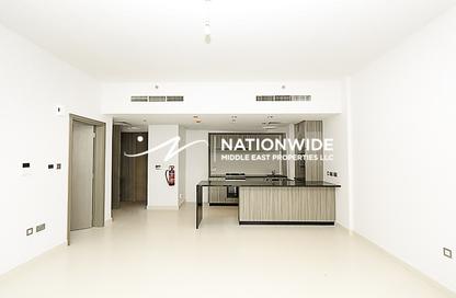 Apartment - 3 Bedrooms - 3 Bathrooms for rent in Meera 2 - Shams Abu Dhabi - Al Reem Island - Abu Dhabi Apartment - 3 Bedrooms - 3 Bathrooms for rent in Meera 2 - Shams Abu Dhabi - Al Reem Island - Abu Dhabi