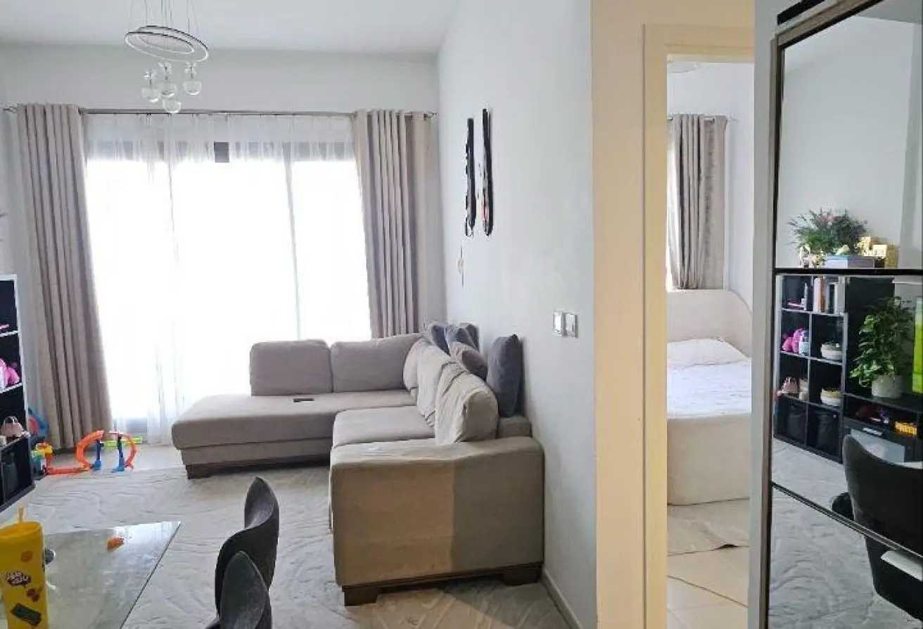 156921604 - Property Main Image