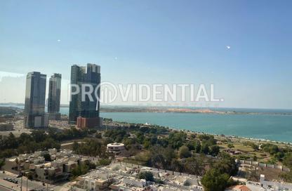 Apartment - 3 Bedrooms - 4 Bathrooms for rent in Silver Wave Tower - Al Mina - Abu Dhabi