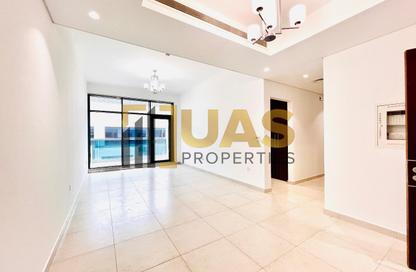 Apartment - 1 Bedroom - 2 Bathrooms for rent in Airport View Building - Al Garhoud - Dubai