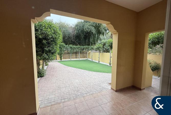 68675602 - صورة العقار 3