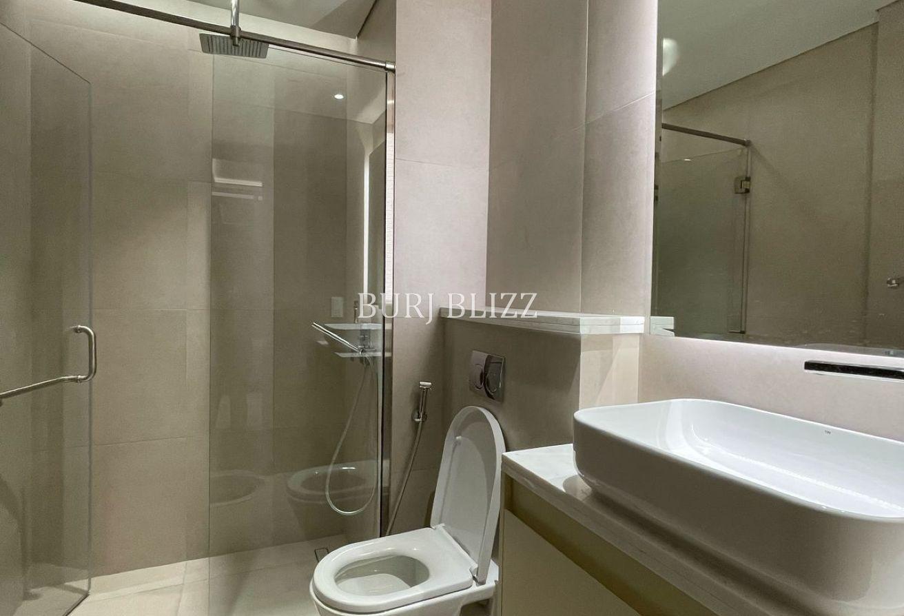 Contemporary 1BR Living | Brand New | Pool View photo 14