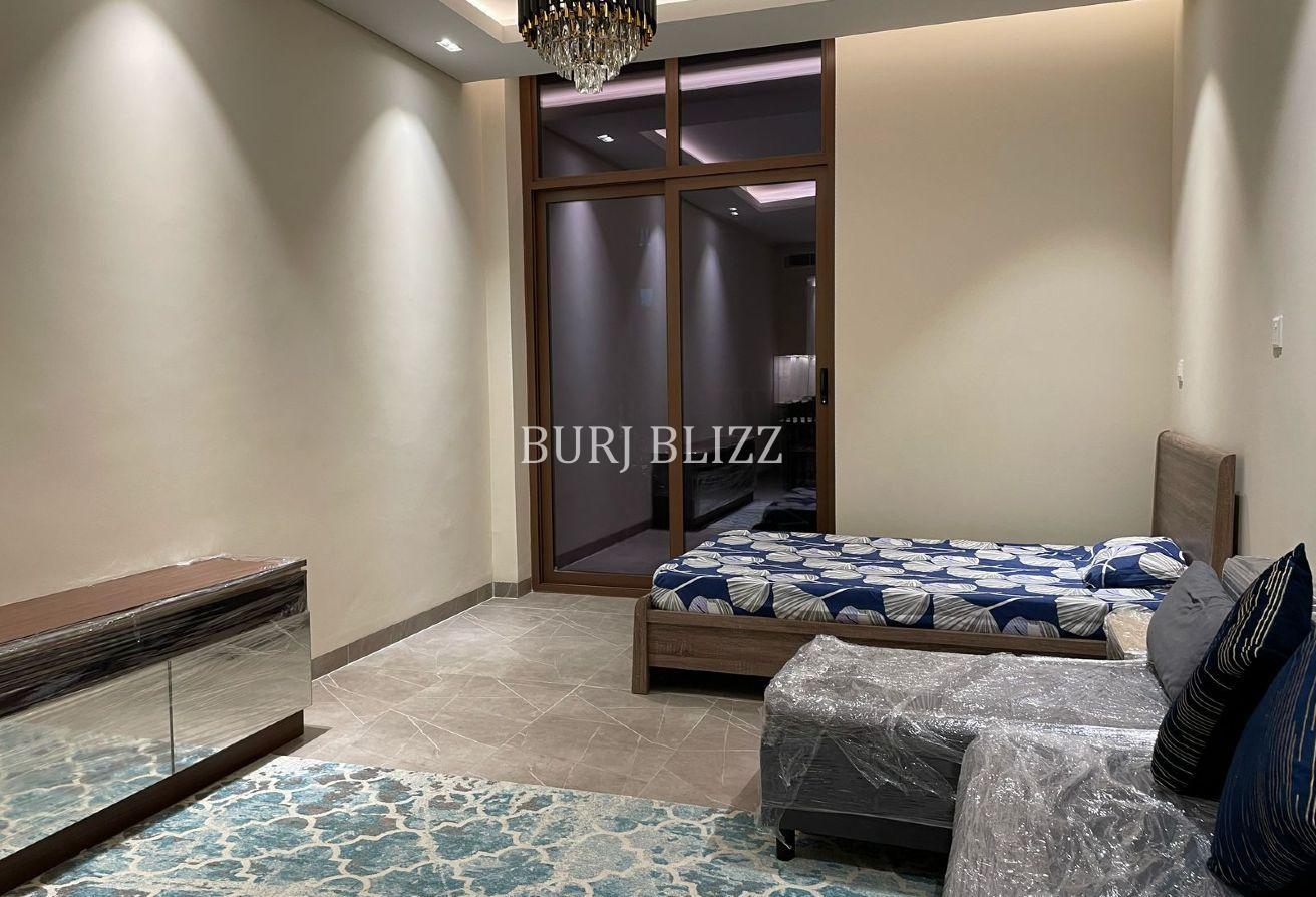 Contemporary 1BR Living | Brand New | Pool View photo 7