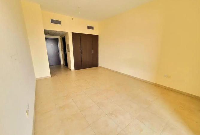 94007238 - Property Image 2