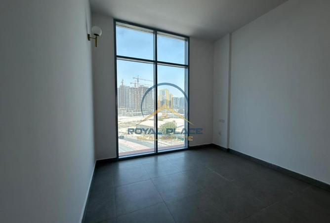 128811856 - Property Image 3