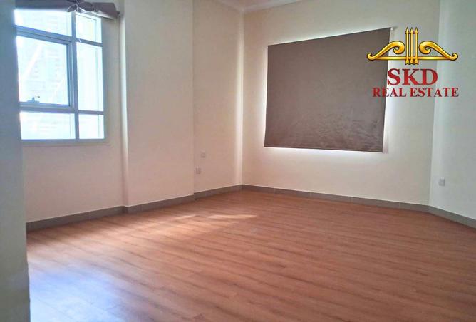 76981156 - Property Image 3