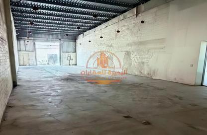 Warehouse - Studio - 1 Bathroom for rent in Industrial Building 13 - Industrial Area 13 - Sharjah Industrial Area - Sharjah