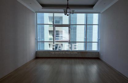 Apartment - 1 - 2 for sale in Palm Tower 1 - Palm Towers - Al Majaz - Sharjah