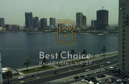 Co-working space - Studio - 1 Bathroom for rent in Blue Tower - Al Majaz 3 - Al Majaz - Sharjah