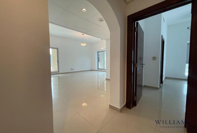 64402635 - Property Image 2