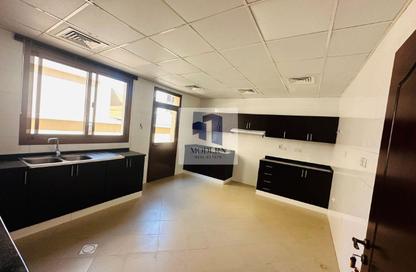 Villa - 5 Bedrooms - 6 Bathrooms for rent in Al Barsha 1 - Al Barsha - Dubai