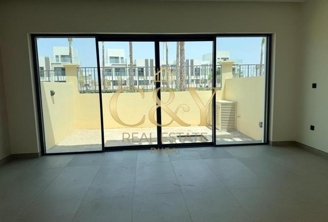 136077447 - Property Image 2