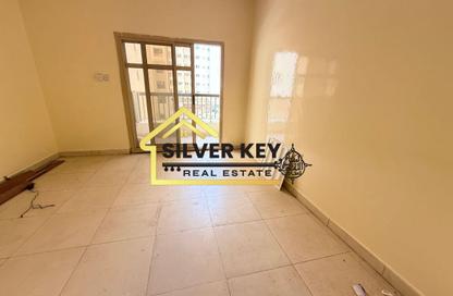 Apartment - 2 Bedrooms - 1 Bathroom for rent in Rolla Square - Rolla Area - Sharjah