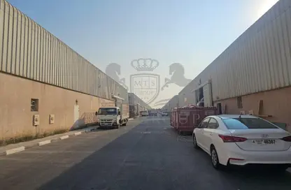 Warehouse - Studio for rent in Dubai Investment Park 2 (DIP 2) - Dubai Investment Park (DIP) - Dubai