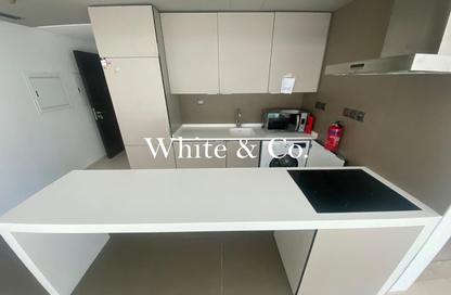 Apartment - 1 Bedroom - 1 Bathroom for rent in West Avenue Tower - Dubai Marina - Dubai