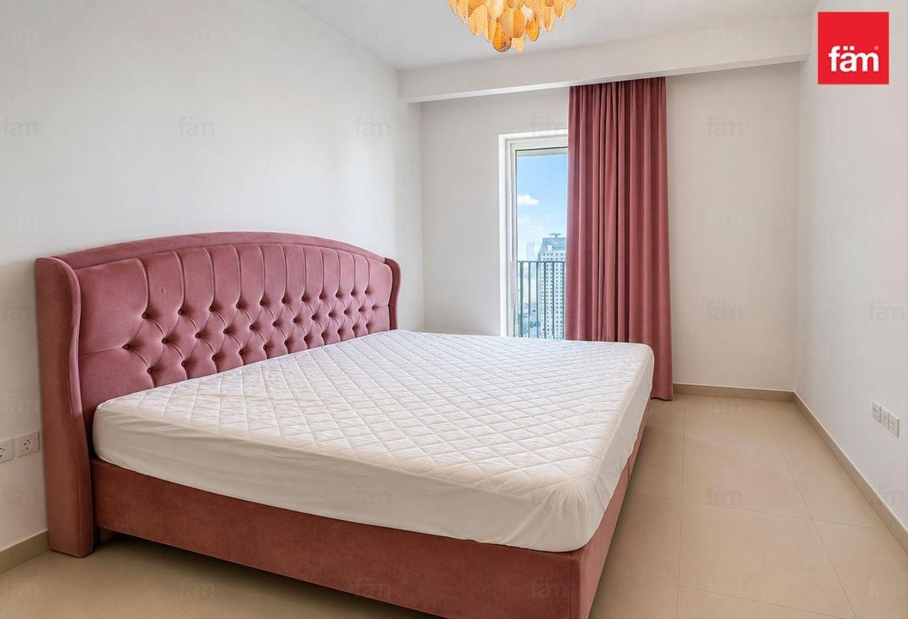 Highfloor apt with stunning views photo 8