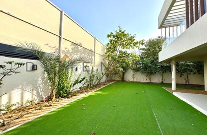 Villa - 5 Bedrooms - 7+ Bathrooms for rent in West Yas - Yas Island - Abu Dhabi
