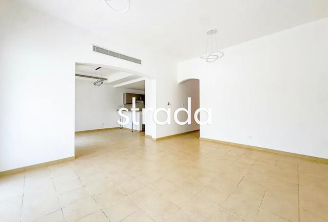 135601923 - Property Image 3