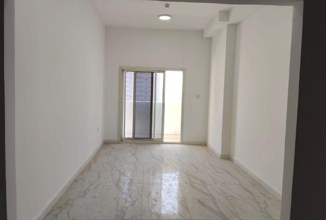 61302195 - Property Main Image