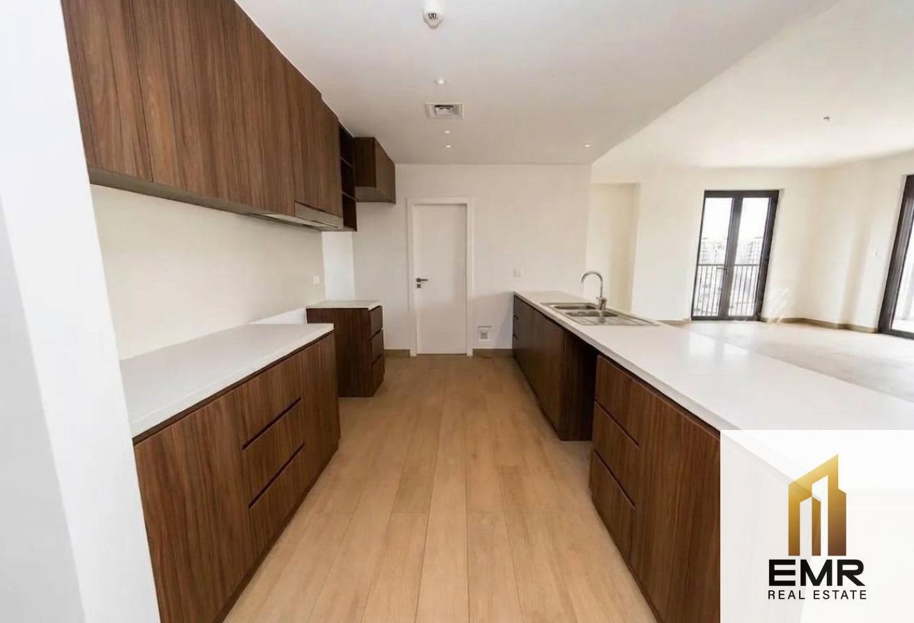 Elegant 3BR Apartment in Prime Jumeirah photo 5