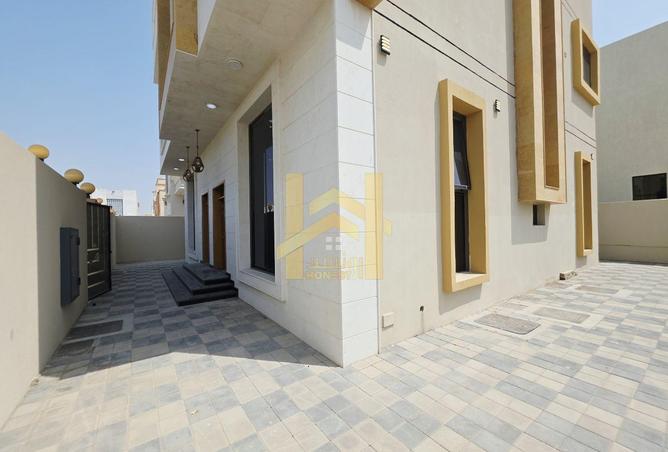 141005744 - Property Image 3