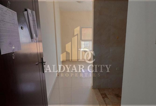 71120005 - Property Image 3