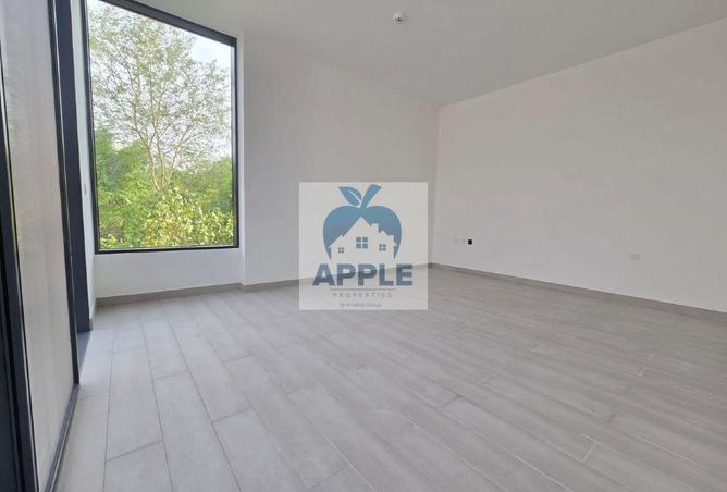 124737220 - Property Image 2