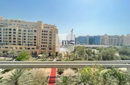 Apartment - 2 Bedrooms - 4 Bathrooms for rent in Al Hamri - Shoreline Apartments - Palm Jumeirah - Dubai