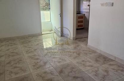Apartment - Studio - 1 Bathroom for rent in Gulfa Towers - Al Rashidiya 1 - Al Rashidiya - Ajman