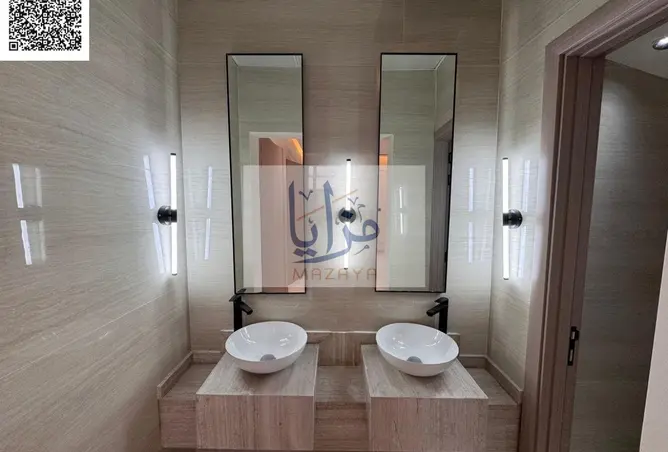 146911428 - Property Image 3