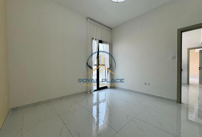 132010465 - Property Image 3