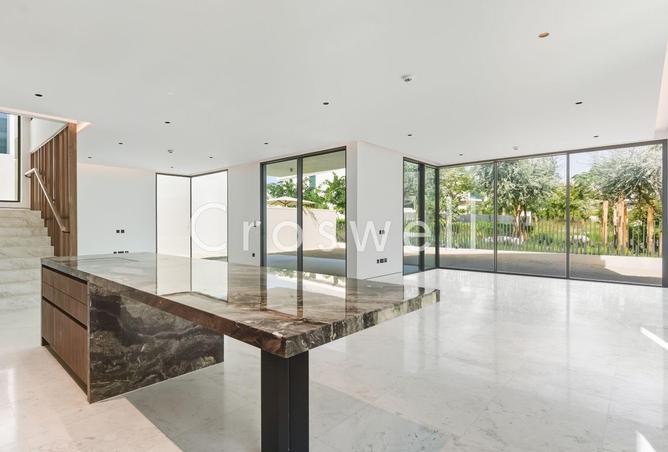 136089429 - Property Image 2