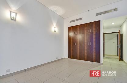 Apartment - 2 Bedrooms - 2 Bathrooms for rent in Latifa Tower - Sheikh Zayed Road - Dubai